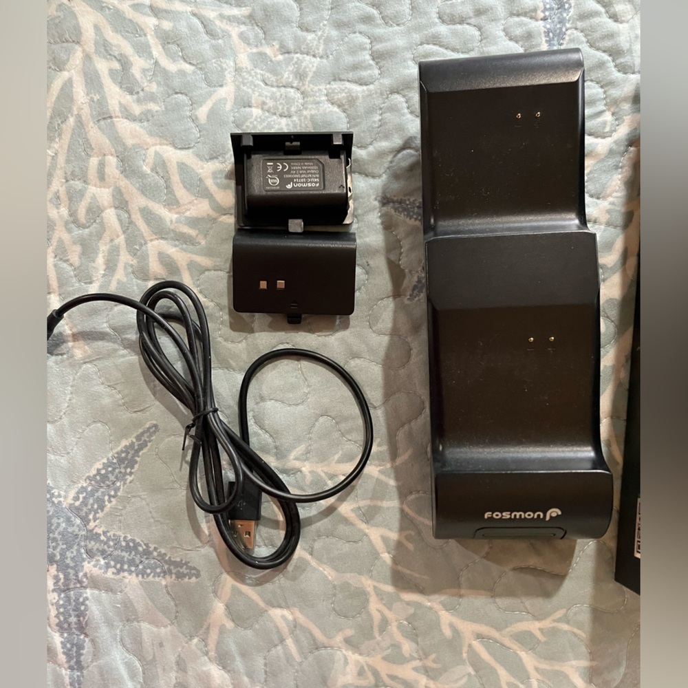 Fosman Xbox Dual Conductive charging Station